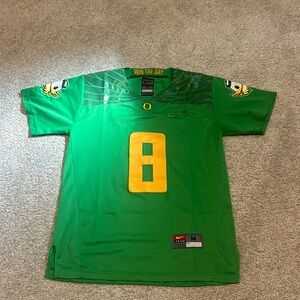 Marcus Mariota jersey